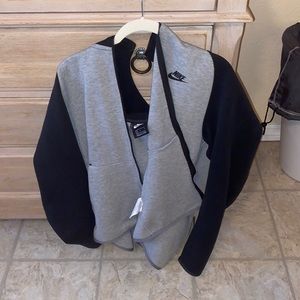 Nike zip up hoodie